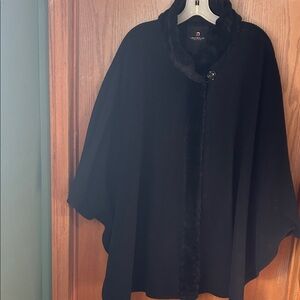 Laura Ashley Black Faux-Fur Trim Capelet